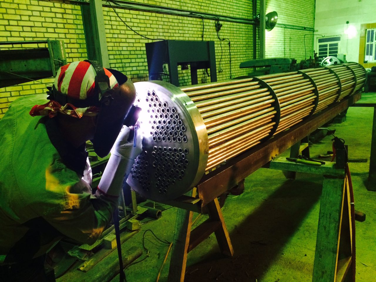 Supply of materials and manufacture of E-3701 heat exchanger - Tondgoyan Petrochemical Complex